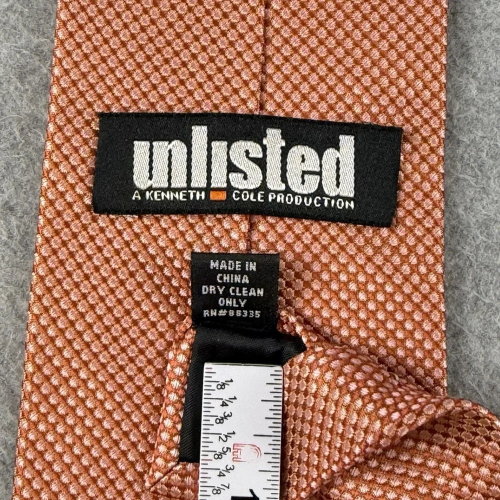 Vintage Unlisted Kenneth Cole Salmon Textured Silk Tie Birdseye 59x3.4
